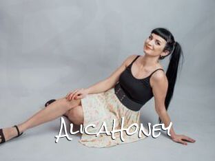 AlicaHoney