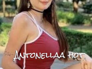 Antonellaa_hot