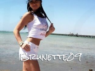 Brunette09