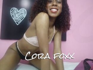 Cora_foxx