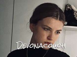 Devonacouch