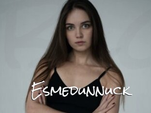 Esmedunnuck