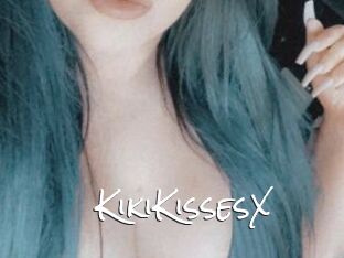 KikiKissesX