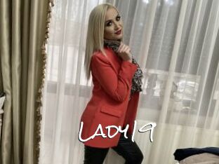 Lady19