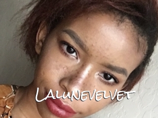 Lalunevelvet