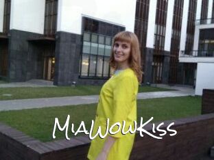 MiaWowKiss
