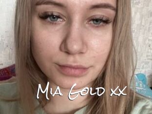 Mia_Gold_xx