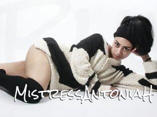 MistressAntoniaH