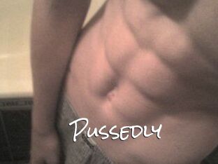 Pussedly