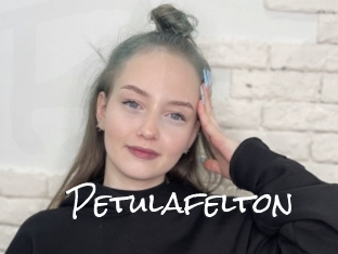 Petulafelton