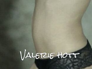 Valerie_hott